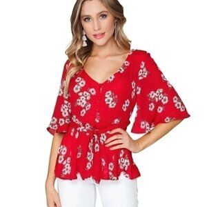 Cupcakes & Cashmere Tipton floral Blouse  Size Medium